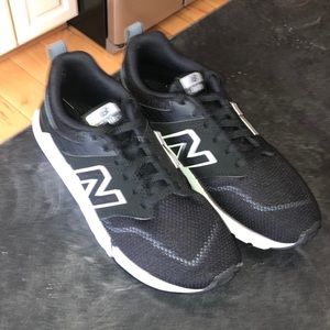 New balance running shoes